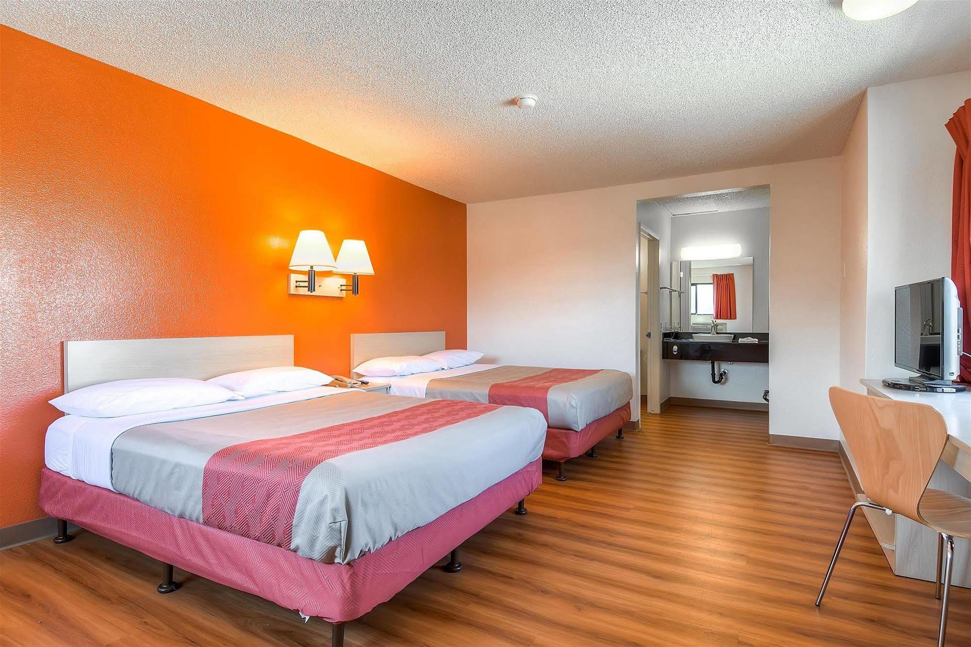 Motel 6-Harbor City, Ca - Los Angeles Carson Kültér fotó