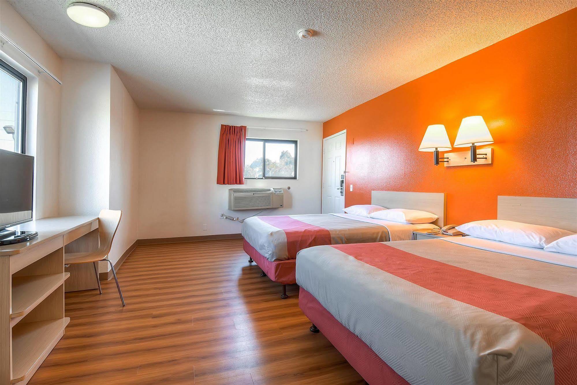 Motel 6-Harbor City, Ca - Los Angeles Carson Kültér fotó