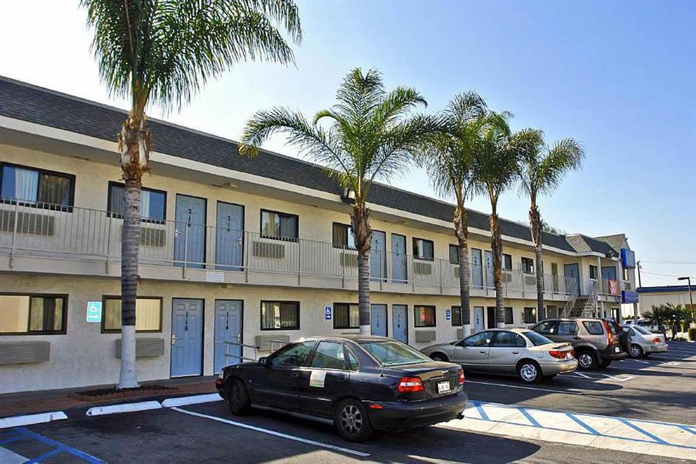 Motel 6-Harbor City, Ca - Los Angeles Carson Kültér fotó